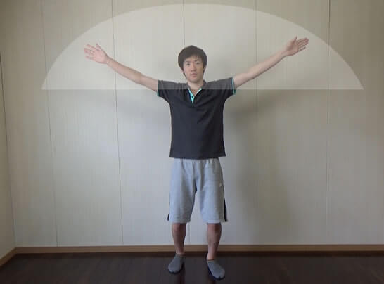 肩より上のボールを見極める